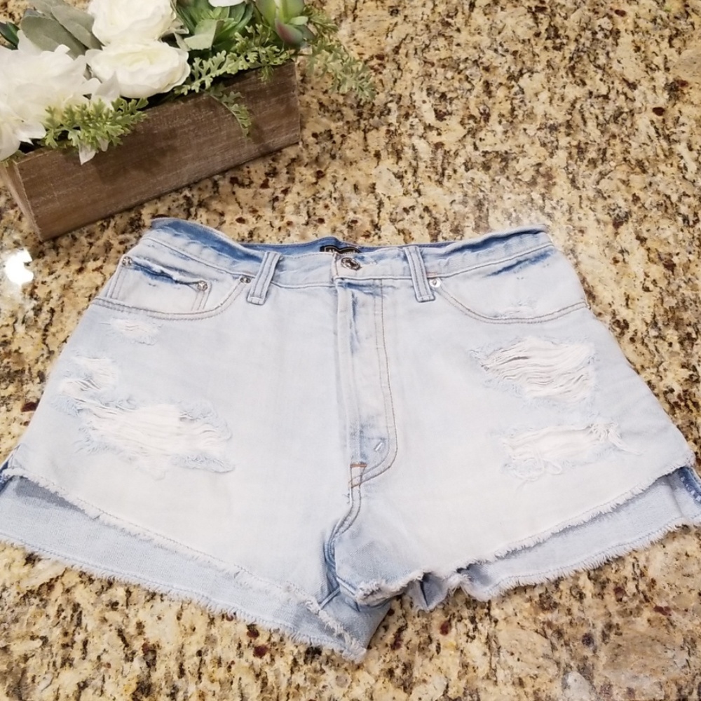 Abercrombie & Fitch destroyed denim shorts!
